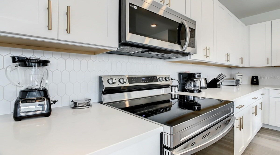 DAVENPORT, Florida 33896, 3 Bedrooms Bedrooms, ,2 BathroomsBathrooms,Residential,For Sale,PLANTATION LANE,0,MFRO6411390