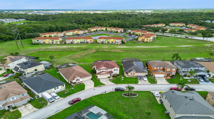 DAVENPORT, Florida 33896, 4 Bedrooms Bedrooms, ,3 BathroomsBathrooms,Residential,For Sale,PINE RIDGE,0,MFRS5155603