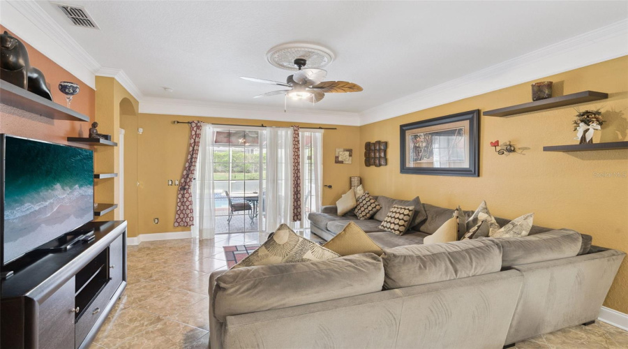 DAVENPORT, Florida 33897, 4 Bedrooms Bedrooms, ,2 BathroomsBathrooms,Residential,For Sale,GLENEAGLES DR,0,MFRO6433398