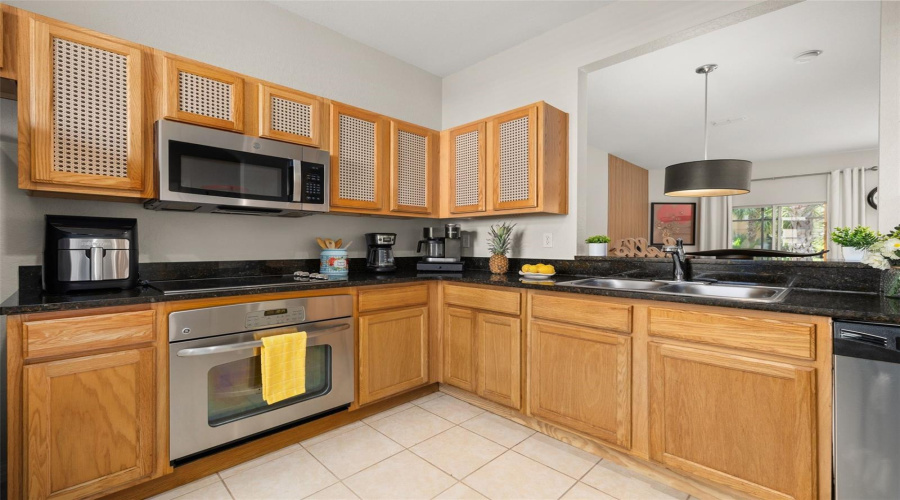 KISSIMMEE, Florida 34746, 3 Bedrooms Bedrooms, ,2 BathroomsBathrooms,Residential,For Sale,COUPE,0,MFRS5155453