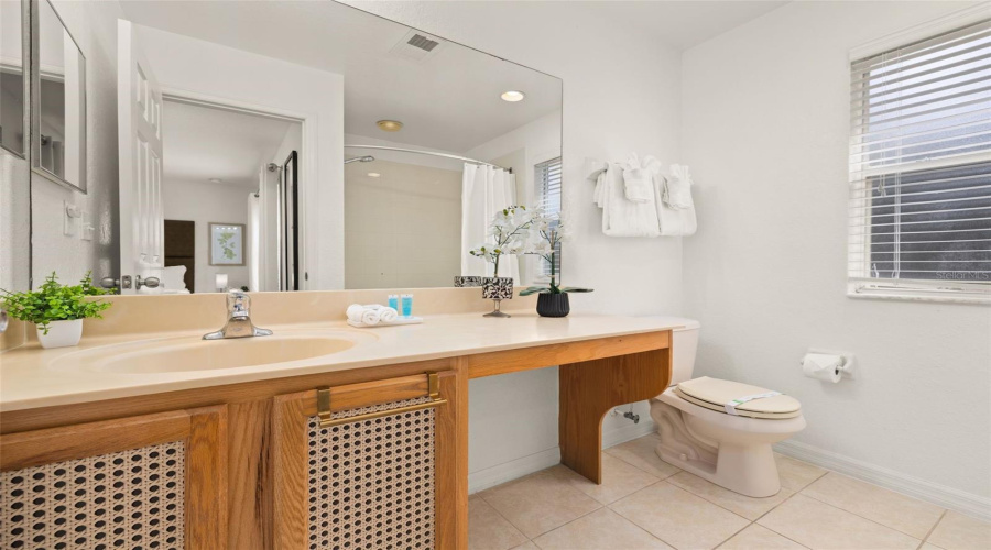 KISSIMMEE, Florida 34746, 3 Bedrooms Bedrooms, ,2 BathroomsBathrooms,Residential,For Sale,COUPE,0,MFRS5155453