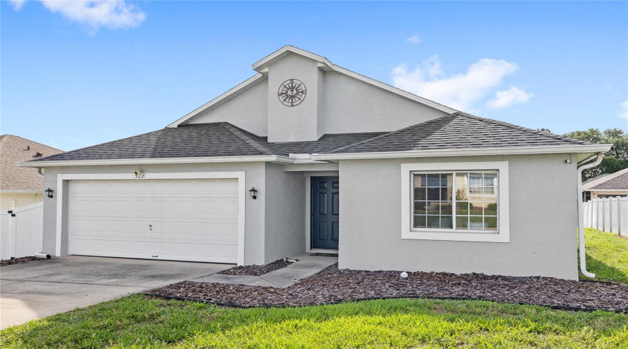 DAVENPORT, Florida 33897, 4 Bedrooms Bedrooms, ,2 BathroomsBathrooms,Residential,For Sale,HILLCREST,0,MFRO6407857