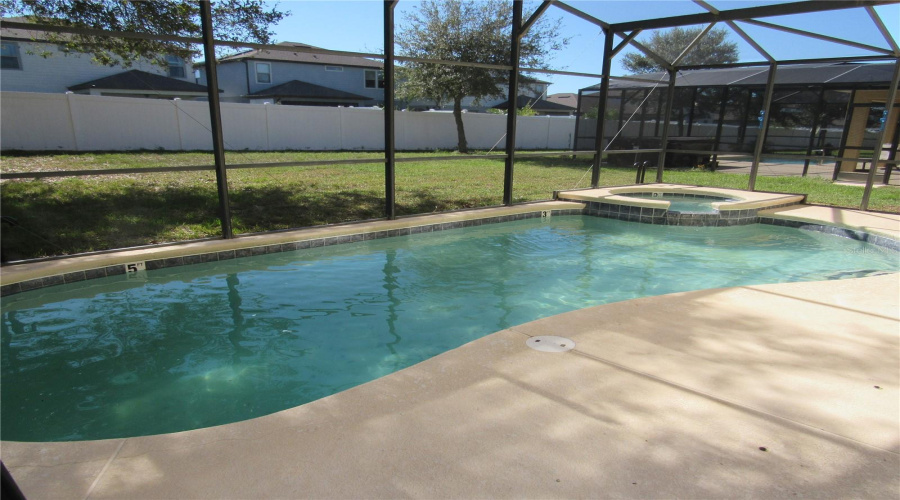 DAVENPORT, Florida 33837, 5 Bedrooms Bedrooms, ,3 BathroomsBathrooms,Residential,For Sale,CADIZ,0,MFRS5116937