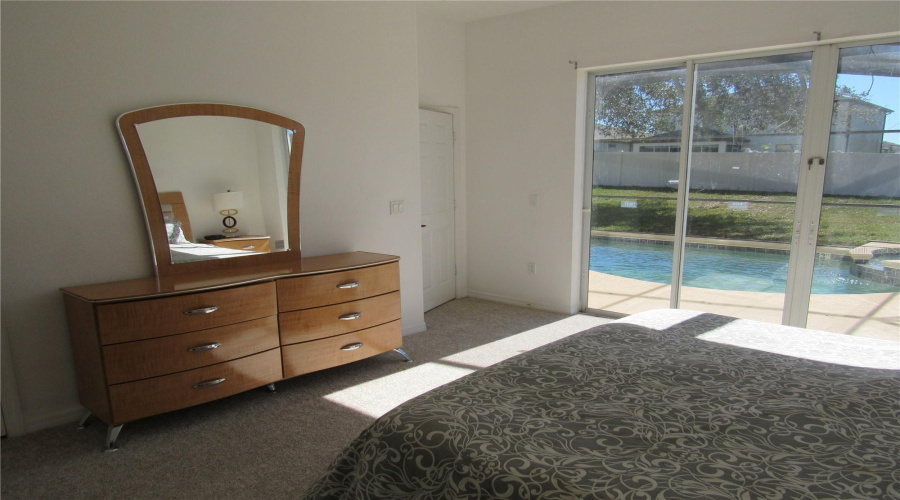 DAVENPORT, Florida 33837, 5 Bedrooms Bedrooms, ,3 BathroomsBathrooms,Residential,For Sale,CADIZ,0,MFRS5116937