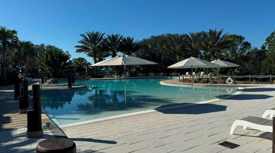 Davenport, Florida 33896, 3 Bedroom Bedrooms, ,2 Bathroombathrooms,Residential,For Sale,Longboat,0,Mfrs5155630