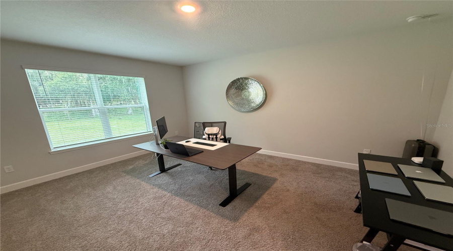 KISSIMMEE, Florida 34746, 4 Bedrooms Bedrooms, ,3 BathroomsBathrooms,Residential,For Sale,BEACON,0,MFRO6428476