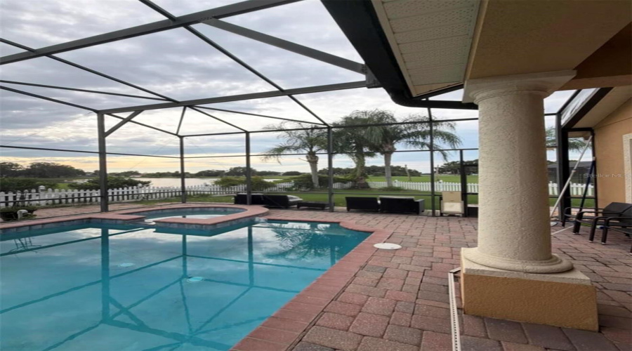 KISSIMMEE, Florida 34746, 5 Bedrooms Bedrooms, ,4 BathroomsBathrooms,Residential,For Sale,BUNKER VIEW,0,MFRO6433662
