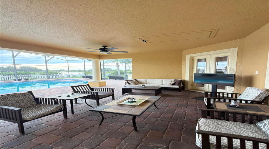KISSIMMEE, Florida 34746, 5 Bedrooms Bedrooms, ,4 BathroomsBathrooms,Residential,For Sale,BUNKER VIEW,0,MFRO6433662