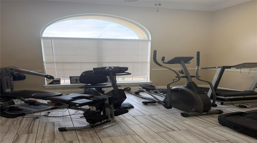 KISSIMMEE, Florida 34746, 5 Bedrooms Bedrooms, ,4 BathroomsBathrooms,Residential,For Sale,BUNKER VIEW,0,MFRO6433662