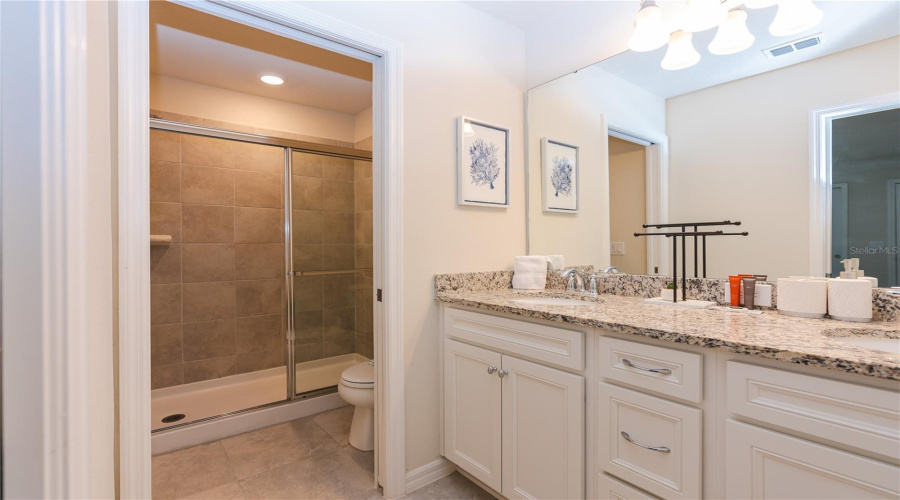 DAVENPORT, Florida 33897, 8 Bedrooms Bedrooms, ,6 BathroomsBathrooms,Residential,For Sale,LELANI,0,MFRO6431292