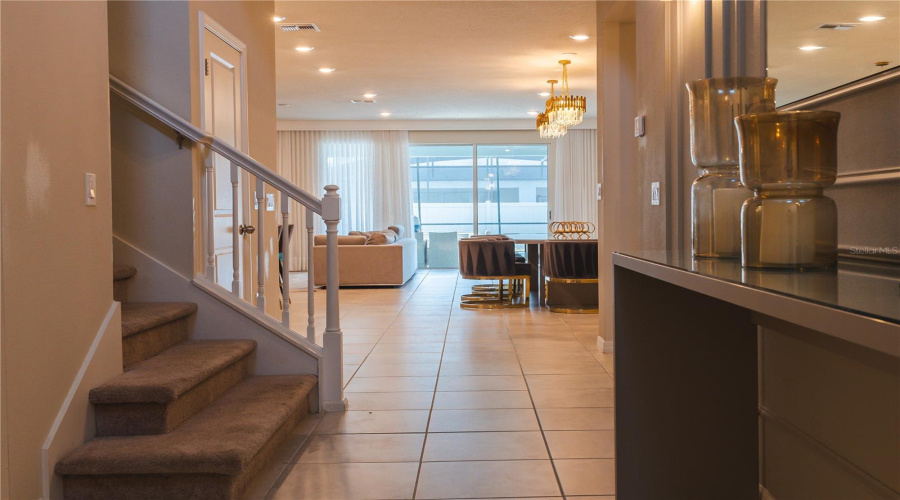 DAVENPORT, Florida 33897, 8 Bedrooms Bedrooms, ,6 BathroomsBathrooms,Residential,For Sale,LELANI,0,MFRO6431292