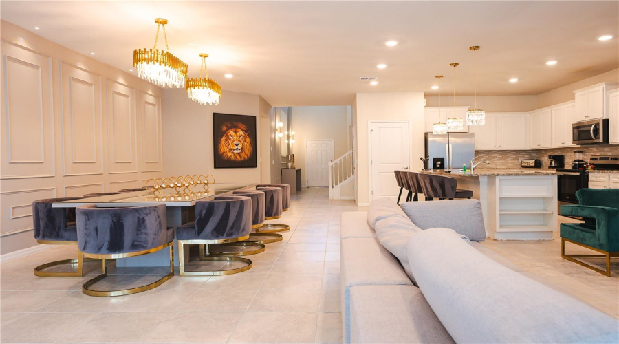 DAVENPORT, Florida 33897, 8 Bedrooms Bedrooms, ,6 BathroomsBathrooms,Residential,For Sale,LELANI,0,MFRO6431292