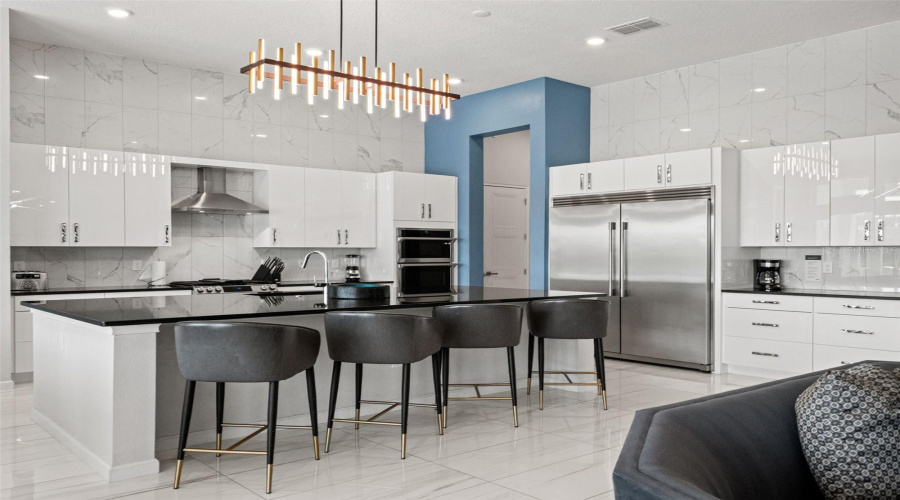 DAVENPORT, Florida 33837, 13 Bedrooms Bedrooms, ,10 BathroomsBathrooms,Residential,For Sale,OAK BLOSSOM,0,MFRO6433819