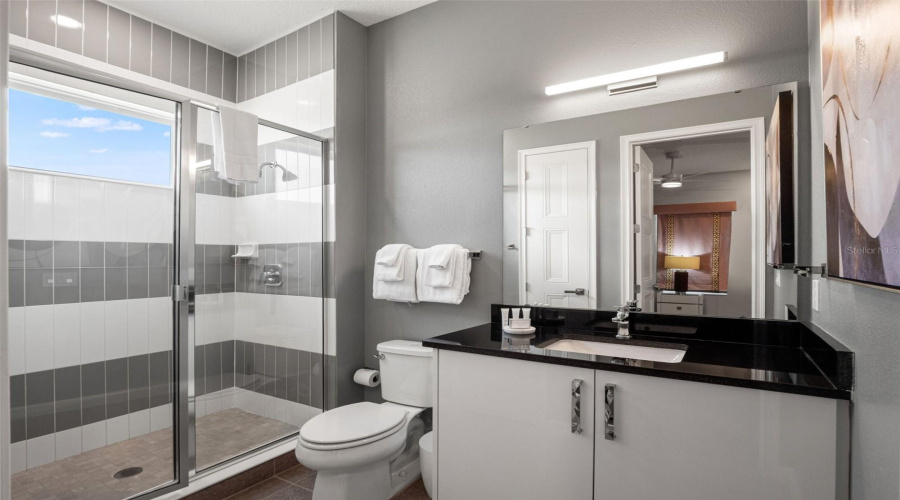 DAVENPORT, Florida 33837, 13 Bedrooms Bedrooms, ,10 BathroomsBathrooms,Residential,For Sale,OAK BLOSSOM,0,MFRO6433819