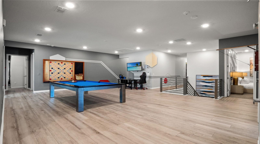 DAVENPORT, Florida 33837, 13 Bedrooms Bedrooms, ,10 BathroomsBathrooms,Residential,For Sale,OAK BLOSSOM,0,MFRO6433819