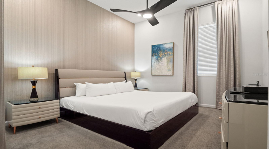 DAVENPORT, Florida 33837, 13 Bedrooms Bedrooms, ,10 BathroomsBathrooms,Residential,For Sale,OAK BLOSSOM,0,MFRO6433819