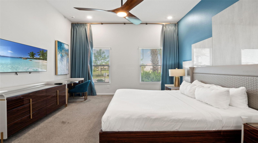 DAVENPORT, Florida 33837, 13 Bedrooms Bedrooms, ,10 BathroomsBathrooms,Residential,For Sale,OAK BLOSSOM,0,MFRO6433819