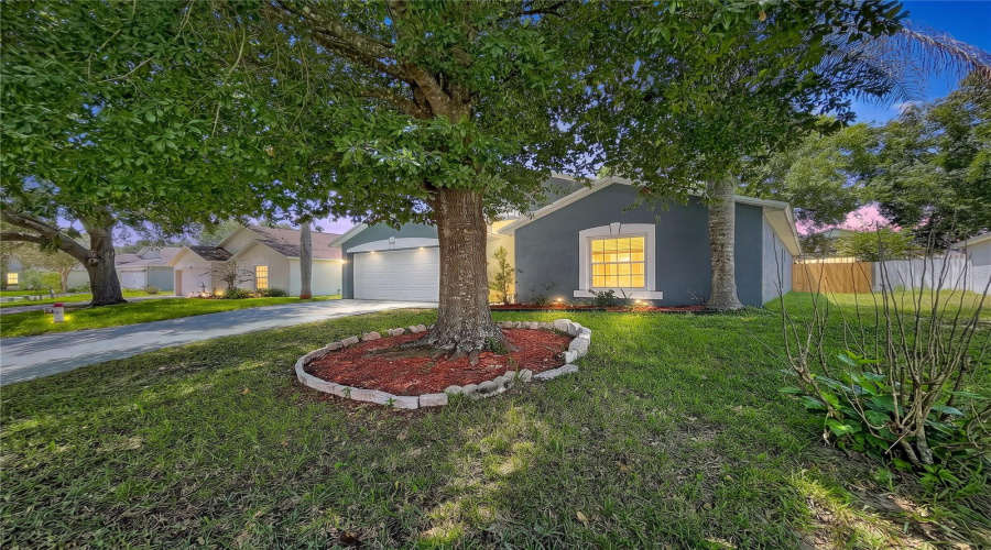 DAVENPORT, Florida 33837, 3 Bedrooms Bedrooms, ,2 BathroomsBathrooms,Residential,For Sale,HEATHER HILL,0,MFRP4939595