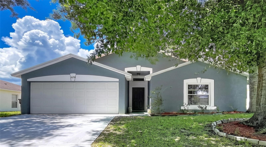 DAVENPORT, Florida 33837, 3 Bedrooms Bedrooms, ,2 BathroomsBathrooms,Residential,For Sale,HEATHER HILL,0,MFRP4939595
