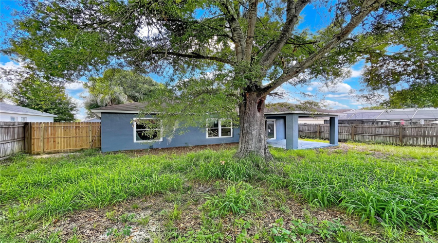 DAVENPORT, Florida 33837, 3 Bedrooms Bedrooms, ,2 BathroomsBathrooms,Residential,For Sale,HEATHER HILL,0,MFRP4939595