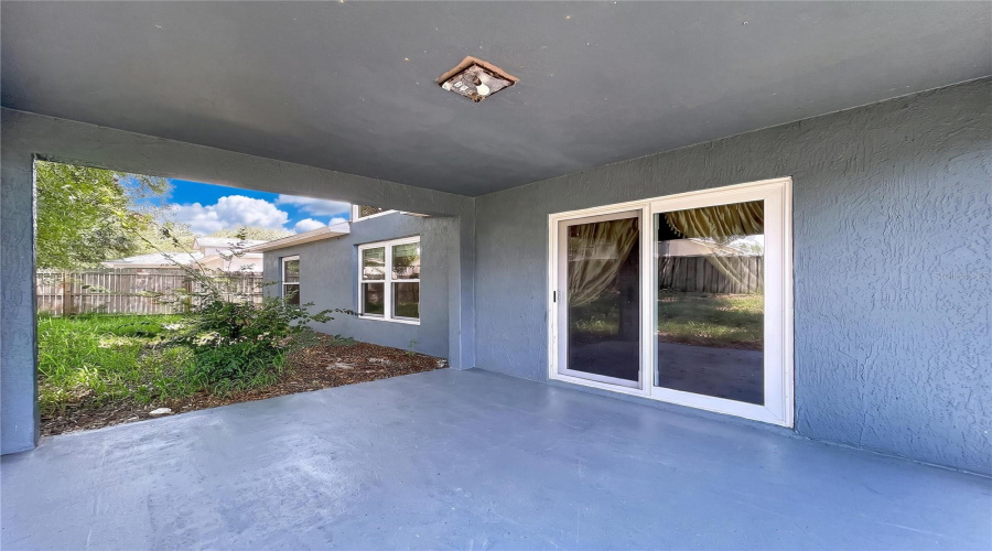 DAVENPORT, Florida 33837, 3 Bedrooms Bedrooms, ,2 BathroomsBathrooms,Residential,For Sale,HEATHER HILL,0,MFRP4939595