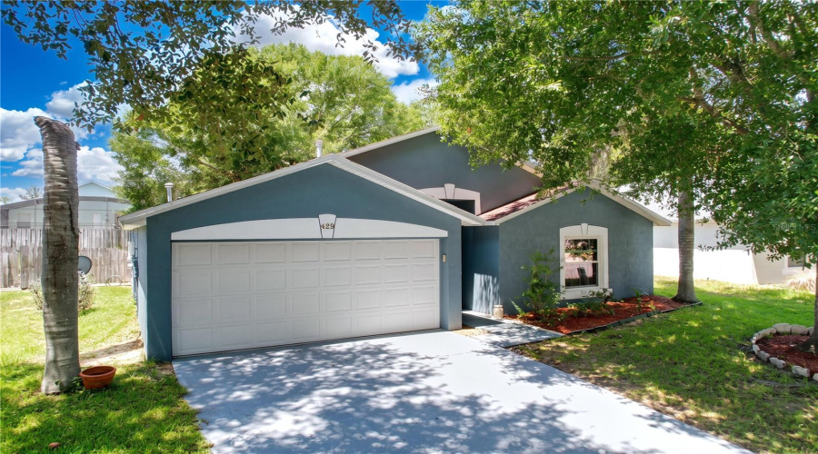 DAVENPORT, Florida 33837, 3 Bedrooms Bedrooms, ,2 BathroomsBathrooms,Residential,For Sale,HEATHER HILL,0,MFRP4939595