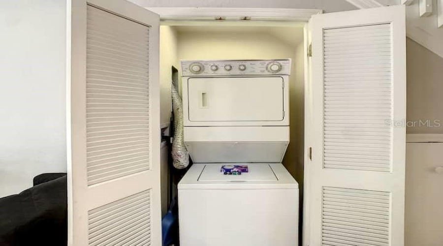 KISSIMMEE, Florida 34746, 5 Bedrooms Bedrooms, ,3 BathroomsBathrooms,Residential,For Sale,CARAVELLE,0,MFRO6408587