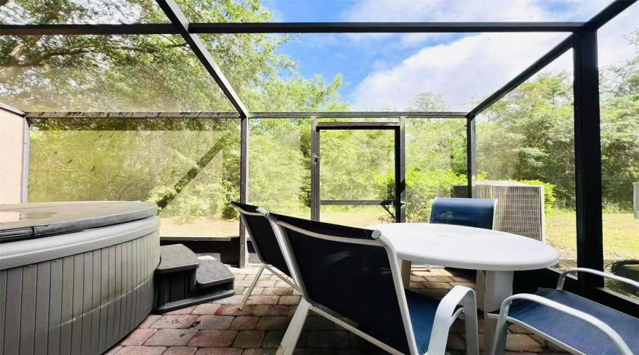 KISSIMMEE, Florida 34746, 5 Bedrooms Bedrooms, ,3 BathroomsBathrooms,Residential,For Sale,CARAVELLE,0,MFRO6408587