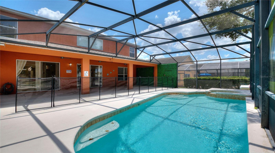 KISSIMMEE, Florida 34747, 7 Bedrooms Bedrooms, ,5 BathroomsBathrooms,Residential,For Sale,LA ISLA,0,MFRO6431583