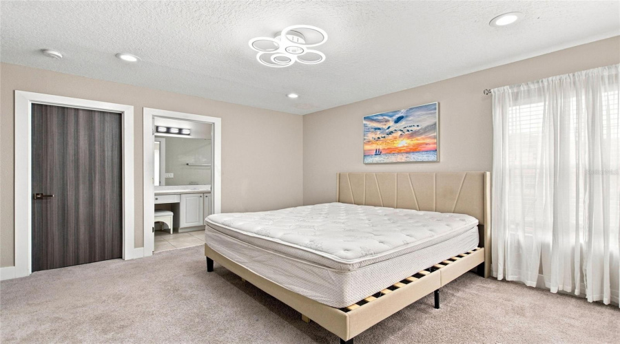 KISSIMMEE, Florida 34747, 7 Bedrooms Bedrooms, ,5 BathroomsBathrooms,Residential,For Sale,LA ISLA,0,MFRO6431583