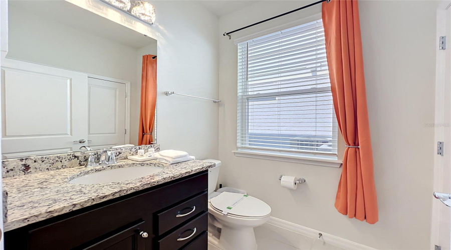DAVENPORT, Florida 33897, 7 Bedrooms Bedrooms, ,5 BathroomsBathrooms,Residential,For Sale,LANA,0,MFRO6433860