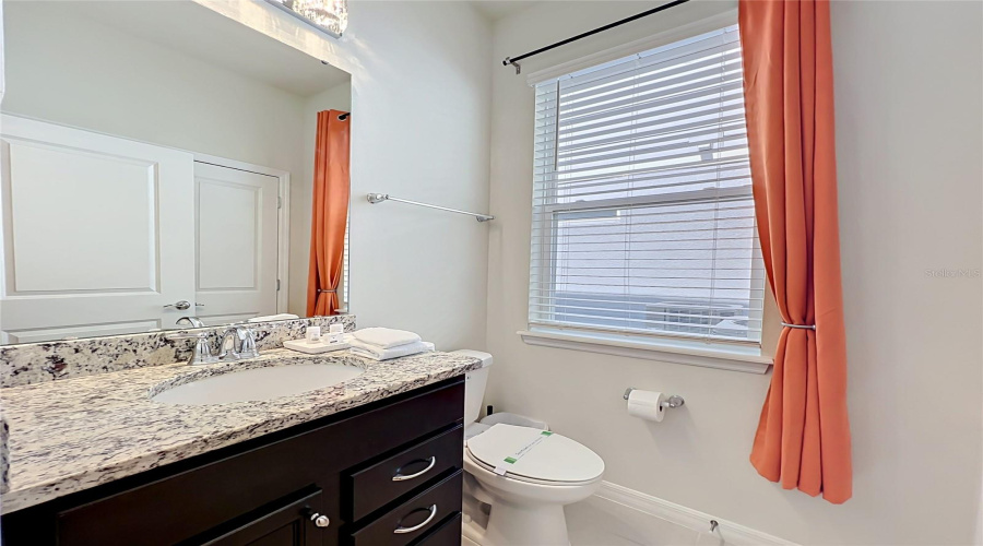 DAVENPORT, Florida 33897, 7 Bedrooms Bedrooms, ,5 BathroomsBathrooms,Residential,For Sale,LANA,0,MFRO6433860