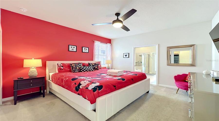DAVENPORT, Florida 33897, 7 Bedrooms Bedrooms, ,5 BathroomsBathrooms,Residential,For Sale,LANA,0,MFRO6433860