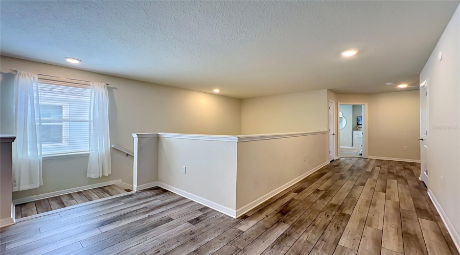 DAVENPORT, Florida 33897, 7 Bedrooms Bedrooms, ,5 BathroomsBathrooms,Residential,For Sale,LANA,0,MFRO6433860
