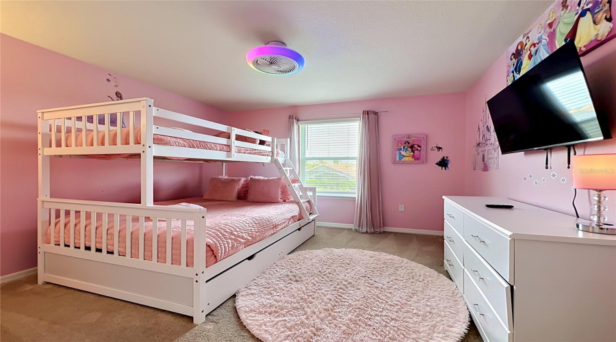 DAVENPORT, Florida 33897, 7 Bedrooms Bedrooms, ,5 BathroomsBathrooms,Residential,For Sale,LANA,0,MFRO6433860