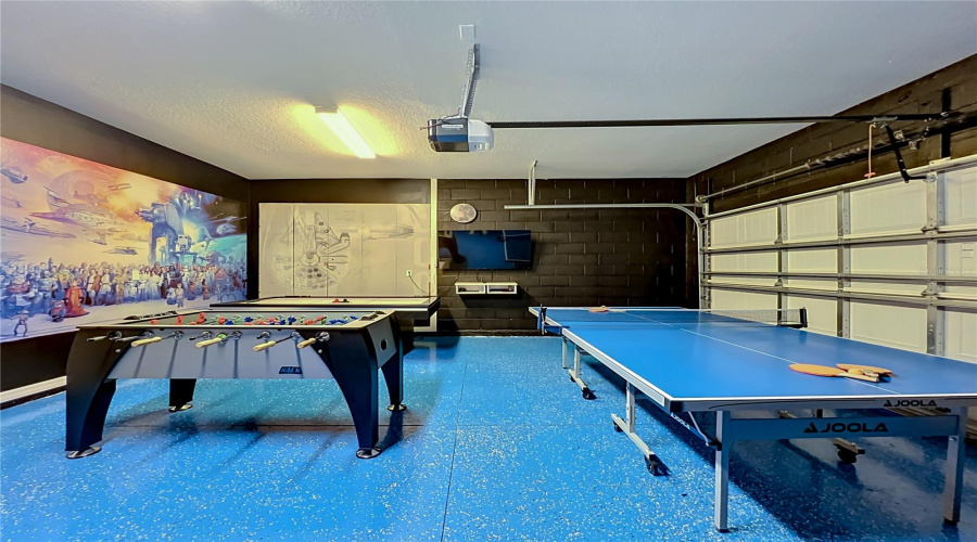 DAVENPORT, Florida 33897, 7 Bedrooms Bedrooms, ,5 BathroomsBathrooms,Residential,For Sale,LANA,0,MFRO6433860
