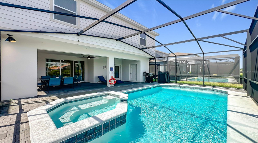DAVENPORT, Florida 33897, 7 Bedrooms Bedrooms, ,5 BathroomsBathrooms,Residential,For Sale,LANA,0,MFRO6433860