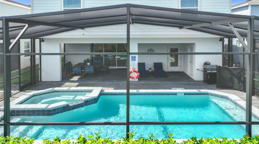 DAVENPORT, Florida 33897, 7 Bedrooms Bedrooms, ,5 BathroomsBathrooms,Residential,For Sale,LANA,0,MFRO6433860
