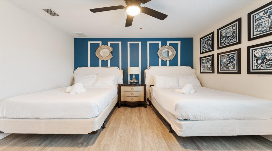 DAVENPORT, Florida 33896, 8 Bedrooms Bedrooms, ,5 BathroomsBathrooms,Residential,For Sale,HAZARD,0,MFRO6432068