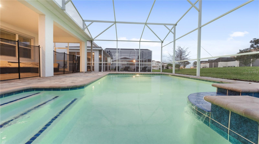 DAVENPORT, Florida 33896, 8 Bedrooms Bedrooms, ,5 BathroomsBathrooms,Residential,For Sale,HAZARD,0,MFRO6432068