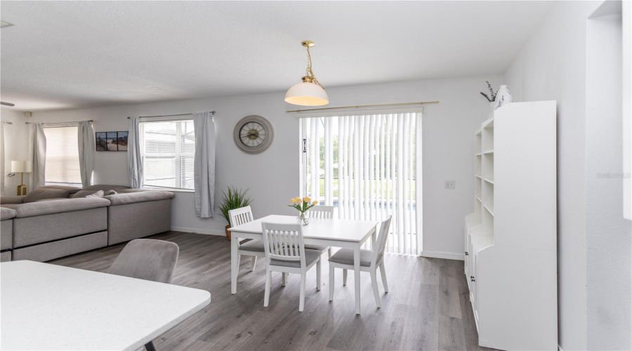DAVENPORT, Florida 33897, 4 Bedrooms Bedrooms, ,3 BathroomsBathrooms,Residential,For Sale,KETTERING,0,MFRTB8538008