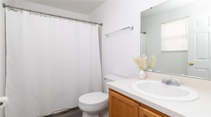 DAVENPORT, Florida 33897, 4 Bedrooms Bedrooms, ,3 BathroomsBathrooms,Residential,For Sale,KETTERING,0,MFRTB8538008