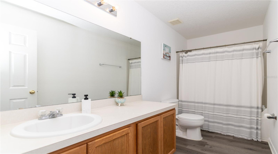 DAVENPORT, Florida 33897, 4 Bedrooms Bedrooms, ,3 BathroomsBathrooms,Residential,For Sale,KETTERING,0,MFRTB8538008