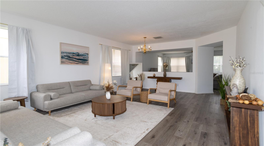 DAVENPORT, Florida 33897, 4 Bedrooms Bedrooms, ,3 BathroomsBathrooms,Residential,For Sale,KETTERING,0,MFRTB8538008