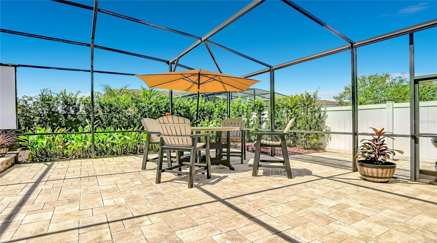 KISSIMMEE, Florida 34746, 4 Bedrooms Bedrooms, ,3 BathroomsBathrooms,Residential,For Sale,BOATING,0,MFRTB8539232