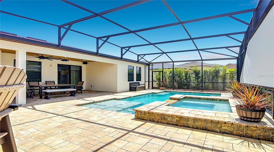 KISSIMMEE, Florida 34746, 4 Bedrooms Bedrooms, ,3 BathroomsBathrooms,Residential,For Sale,BOATING,0,MFRTB8539232