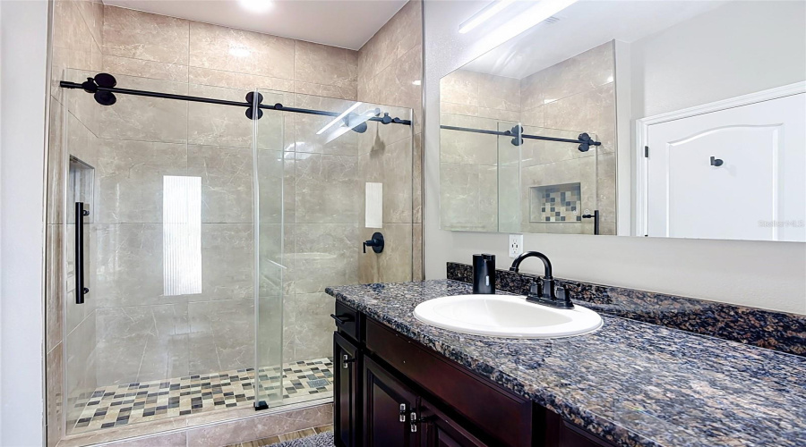 KISSIMMEE, Florida 34746, 4 Bedrooms Bedrooms, ,3 BathroomsBathrooms,Residential,For Sale,BOATING,0,MFRTB8539232
