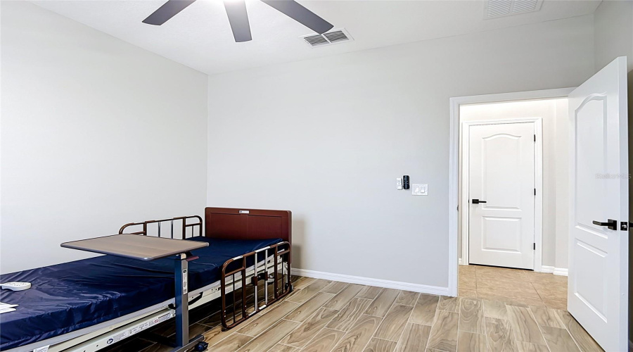 KISSIMMEE, Florida 34746, 4 Bedrooms Bedrooms, ,3 BathroomsBathrooms,Residential,For Sale,BOATING,0,MFRTB8539232