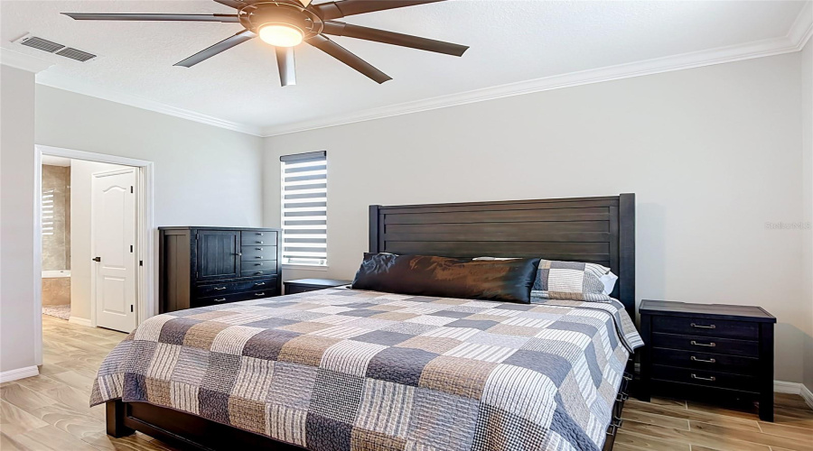 KISSIMMEE, Florida 34746, 4 Bedrooms Bedrooms, ,3 BathroomsBathrooms,Residential,For Sale,BOATING,0,MFRTB8539232