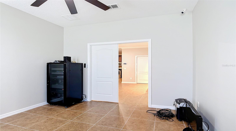 KISSIMMEE, Florida 34746, 4 Bedrooms Bedrooms, ,3 BathroomsBathrooms,Residential,For Sale,BOATING,0,MFRTB8539232